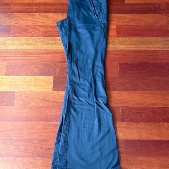 Athleta Hybrid Peak Fleece Lined Pants - Picture 7 of 8